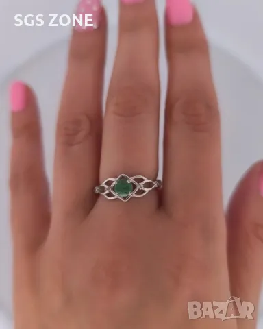 Пръстен със Сапфир, Рубин, Изумруд с Прозрачен Топаз, снимка 2 - Пръстени - 50254409