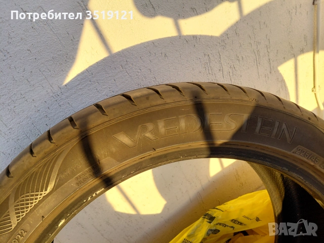 Летни гуми 225/45 R18 DOT22 Continental 2бр, Vredestein 2бр, снимка 5 - Гуми и джанти - 53665980