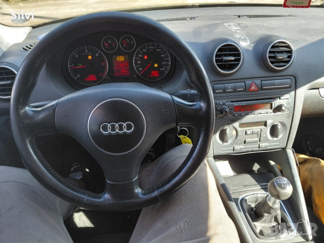 Audi A3 8P 2.0 TDI на части !!!, снимка 4 - Автомобили и джипове - 52231347
