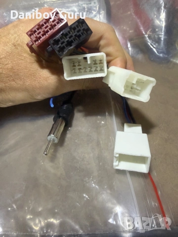 Панел фасция Toyota Corolla панел за мултимедия 10.1", снимка 7 - Аксесоари и консумативи - 53287904