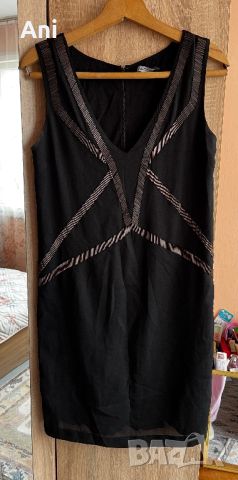 Черна рокля с маниста , снимка 1 - Рокли - 45604368
