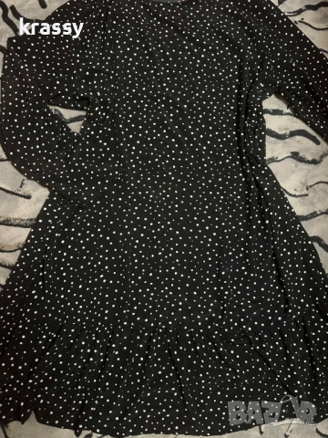 Страхотна голяма дамска рокля на точки (размер 2ХЛ), снимка 2 - Рокли - 52730917