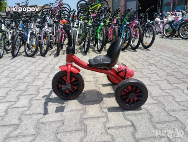 BYOX Триколка Cavalier Lux червен, снимка 3 - Детски велосипеди, триколки и коли - 53564533