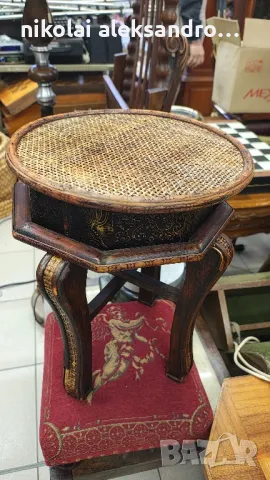 винтидж табуретка дърво и месинг, снимка 2 - Антикварни и старинни предмети - 49642148