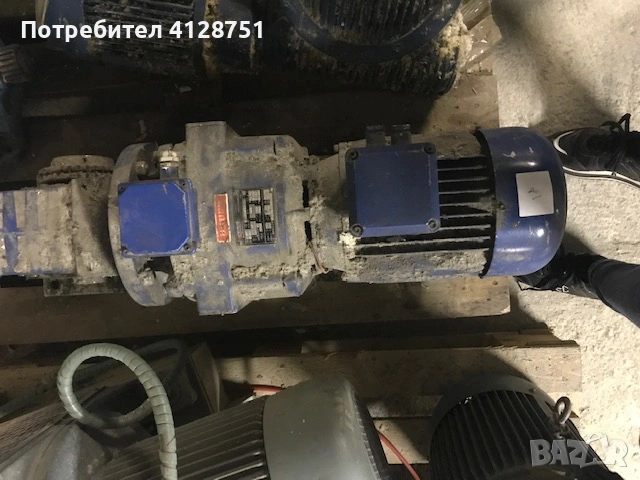 Електродвигател/електромотор, снимка 14 - Електродвигатели - 54200629