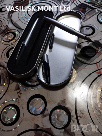 Писалка с мастило и химикалка шикозен подаръчен комплект, снимка 5 - Други - 52694468