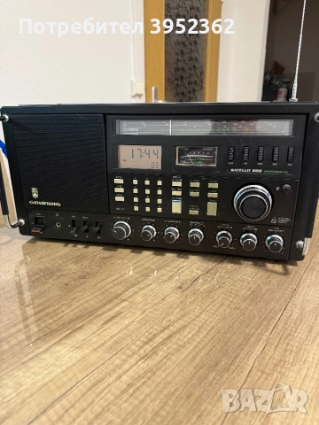 Grundig satellit 600, снимка 3 - Радиокасетофони, транзистори - 52265569