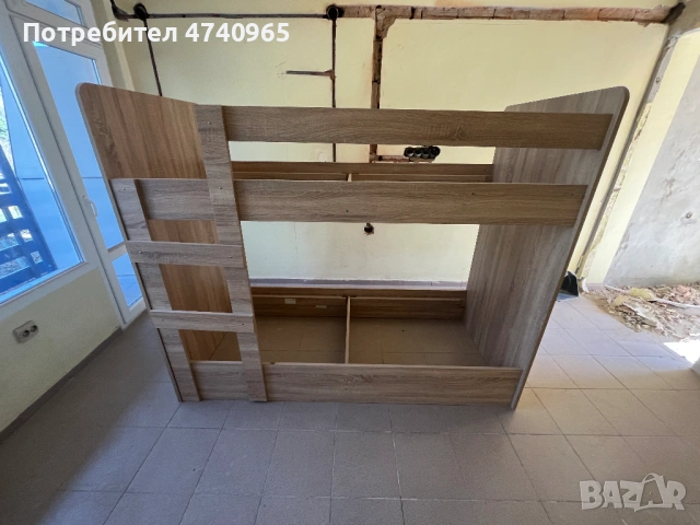 Двуетажно легло и френски матраци