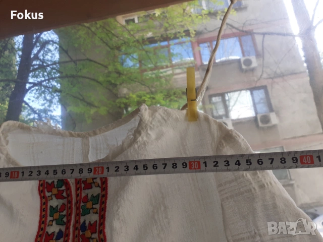 Прекрасна кенарена риза за момиче от носия, шевица, снимка 5 - Антикварни и старинни предмети - 53332964