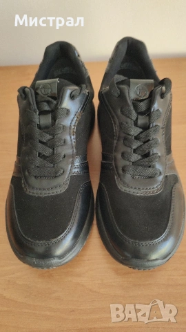 Нови маратонки Tamaris, 36 номер