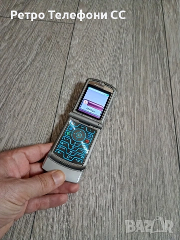 Motorola V3 silver v3 Сив