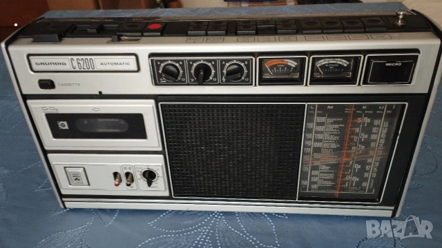 Grundig C 6200 Automatic, снимка 6 - Радиокасетофони, транзистори - 54191847