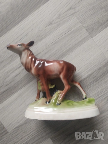 Декоративна Винтидж Порцеланова Фигурка на Кошута + ДОСТАВКА, снимка 2 - Декорация за дома - 53905937