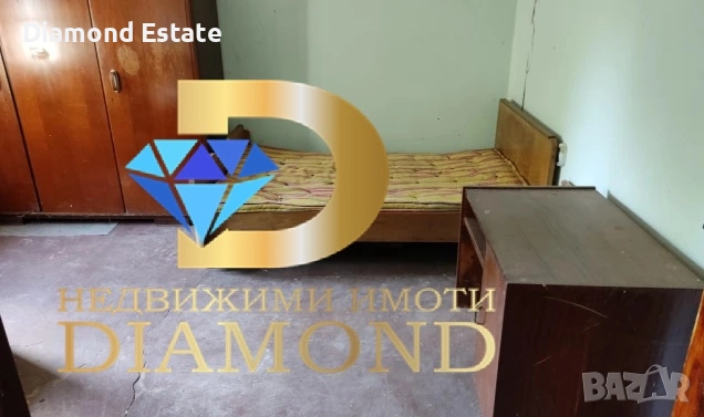 Двуетажна къща в село Яздач, обл. Стара Загора, снимка 8 - Къщи - 51806536