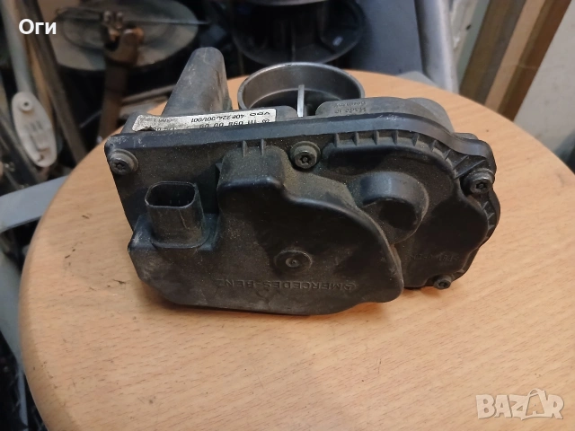 Дроселова клапа за Мерцедес С208 111 098 00 09 / 408 224 001/001, снимка 2 - Части - 53707076