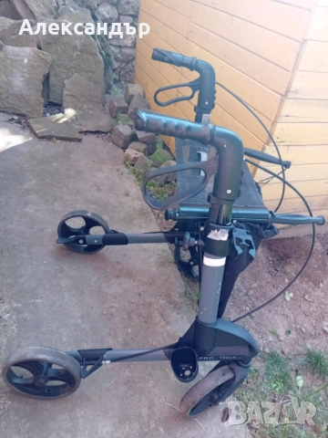 Проходилка  / ролатор/ за възрастни