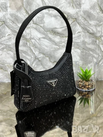 чанти PRADA ➡️ 20/10 CM✨
⭐️, снимка 9 - Чанти - 51024788