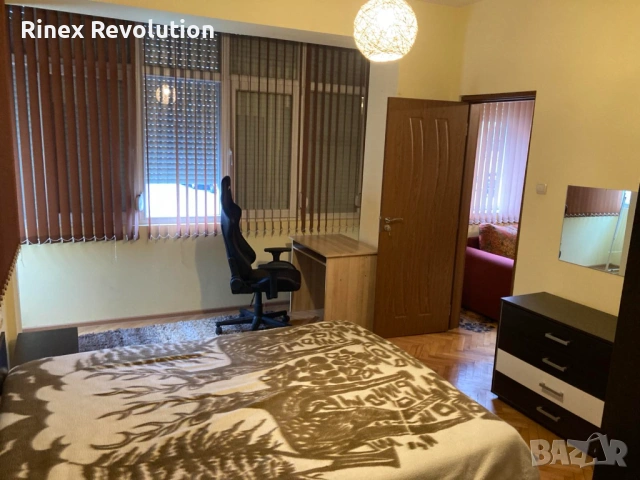 Двустаен апартамент под наем в Центъра, снимка 5 - Апартаменти - 54105638