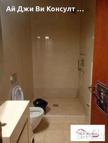 Двустаен апартамент в Центъра, снимка 5 - Апартаменти - 53428664