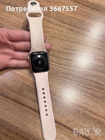 Apple Watch Series 5 40mm, снимка 2 - Смарт гривни - 46582413