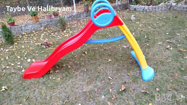 Голяма детска пързалка с водна функция, снимка 1 - Басейни и аксесоари - 45332409