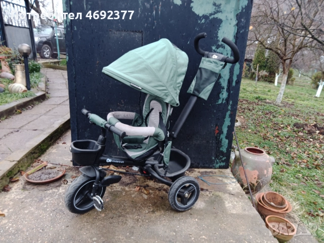 Триколка, снимка 2 - Детски велосипеди, триколки и коли - 52898944