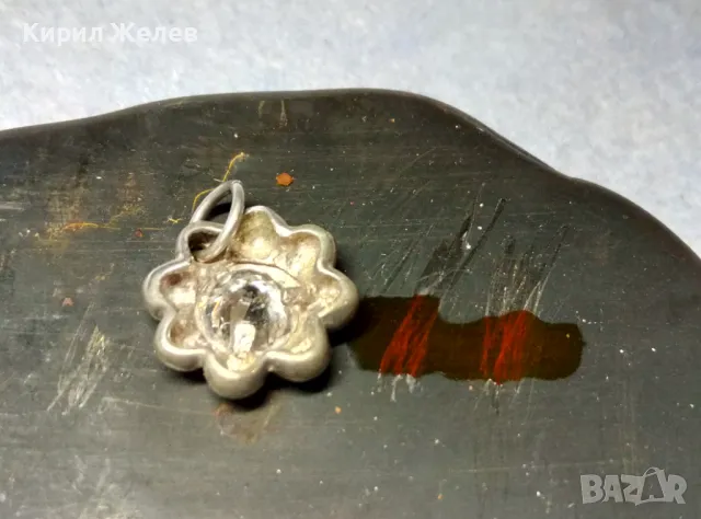 СТАР СКЪПОЦЕНЕН СРЕБЪРЕН ПЕНДАНТ МЕДАЛЬОНЧЕ СРЕБРО ВИСОКА ПРОБА с ЮВЕЛИРНО ФАСЕТИРАН ЦИРКОН 25905, снимка 3 - Антикварни и старинни предмети - 49682440