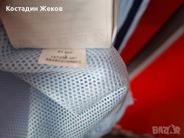 Нова без хартиен етикет.  Много хубава оригинална ветровка.  Nike , снимка 3 - Спортни дрехи, екипи - 47387350