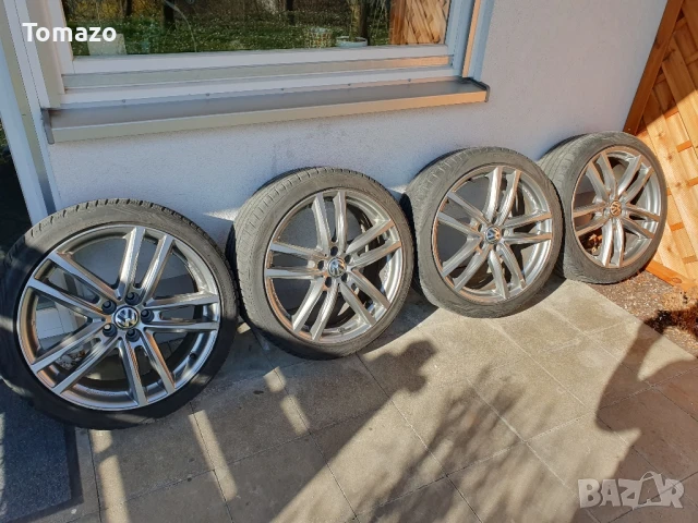 Всесезонни/Зимни гуми 225/40 R19 Audi/VW/Skoda/Seat/BMW, снимка 2 - Гуми и джанти - 50655079