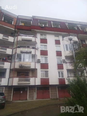 Под наем тухлен гараж с ток и вода!  Ул. Бели Лом 35 Зад банка ОББ Отлична локация!!!  Идеален центъ, снимка 3 - Гаражи и паркоместа - 52360429