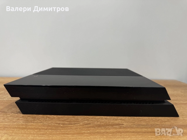 Конзола Playstation 4 500gb пълен комплект PS4, снимка 4 - PlayStation конзоли - 52126521
