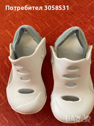 Сандали Nike 25номер, снимка 5 - Детски сандали и чехли - 45112629