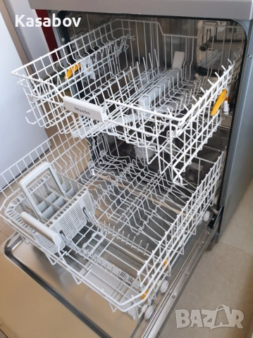 Инокс - Miele Съдомиялна - 14 Комплекта - Свободностояща - 60см, снимка 8 - Съдомиялни - 53820744