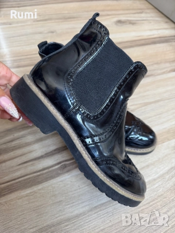 Бутикови дамски лачени Боти Graceland! 38,5 н