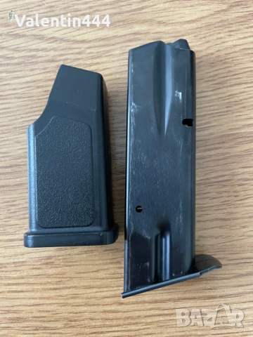 Пълнител за пистолет "ЧЗ-75 D", кал. 9х19мм, снимка 2 - Бойно оръжие - 53959959
