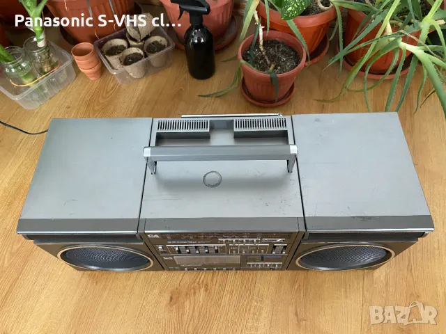 Радиокасетофон Bombox SANYO C4R -made in Japan, снимка 6 - Радиокасетофони, транзистори - 46945502