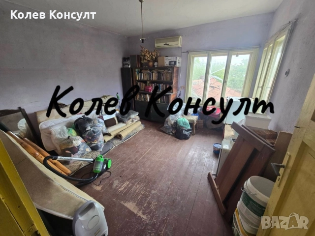 Продавам къща с. Крепост, Център , снимка 11 - Къщи - 52000078