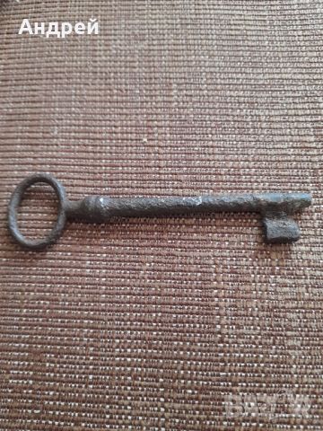 Стар метален ключ, снимка 1 - Колекции - 45543276