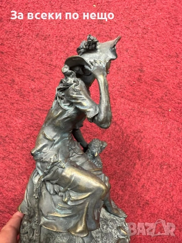 “Пастирката” великолепна млада дама с агънце, бронз, удивителна красота, майсторство Код P1936, снимка 6 - Декорация за дома - 53731670