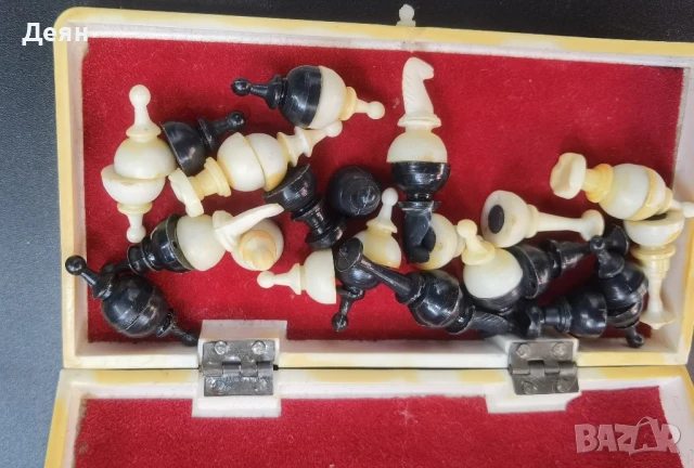 Магнитен шах, снимка 3 - Шах и табла - 50856531