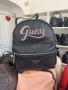 Дамска раничка Guess Код 8889, снимка 1