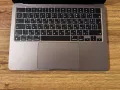 MacBook Air 13 M2`16GB RAM/256GB SSD/8 CPU/8 GPU/Батерия 54ц-100%, снимка 3