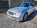 Мерцедес C 220 CDI 150 коня W203 На Части, снимка 1