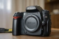 Nikon D90 тяло + грип, снимка 1