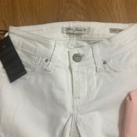 Нови бели дънки Mavi Jeans с топ размер XS, снимка 5 - Дънки - 46050905