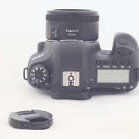 Камера Canon 6d с обектив, снимка 11 - Фотоапарати - 45056091