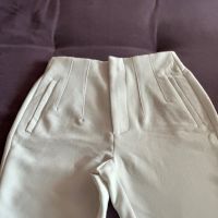 Елегантен панталон с басти STRADIVARIUS, снимка 4 - Панталони - 45240694