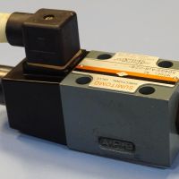 Хидравличен разпределител SUMITOMO SD4GS-AcB-02B-100-11 directional valve 100V, снимка 5 - Резервни части за машини - 45239648