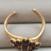 Старинен пръстен с чешко гранатово стъкло , снимка 2 - Пръстени - 45262784