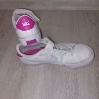 Маратонки Nike, снимка 3 - Детски маратонки - 45240537